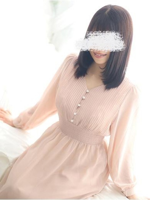 夢衣萌奈1