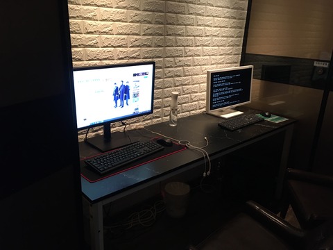 店内4