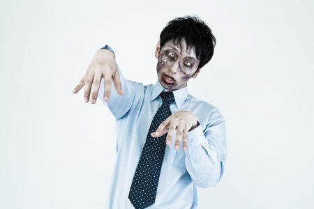 ZOM83_heroherozombie20140503_TP_V