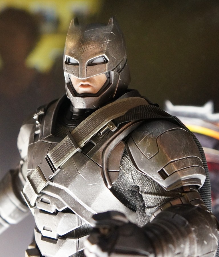 ホットトイズ BVS アーマードバットマン ブラッククロム版 新品 ホットトイズ バットマン ブラッククロム イベント限定