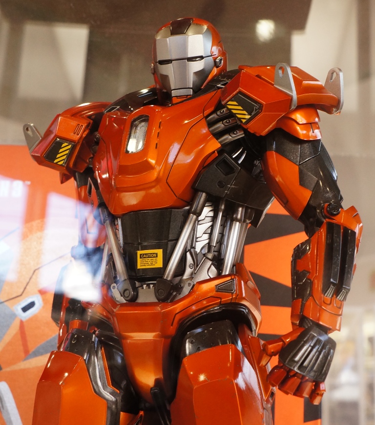 宇宙の香り ホットトイズ アイアンマン マーク36 ピースメーカー