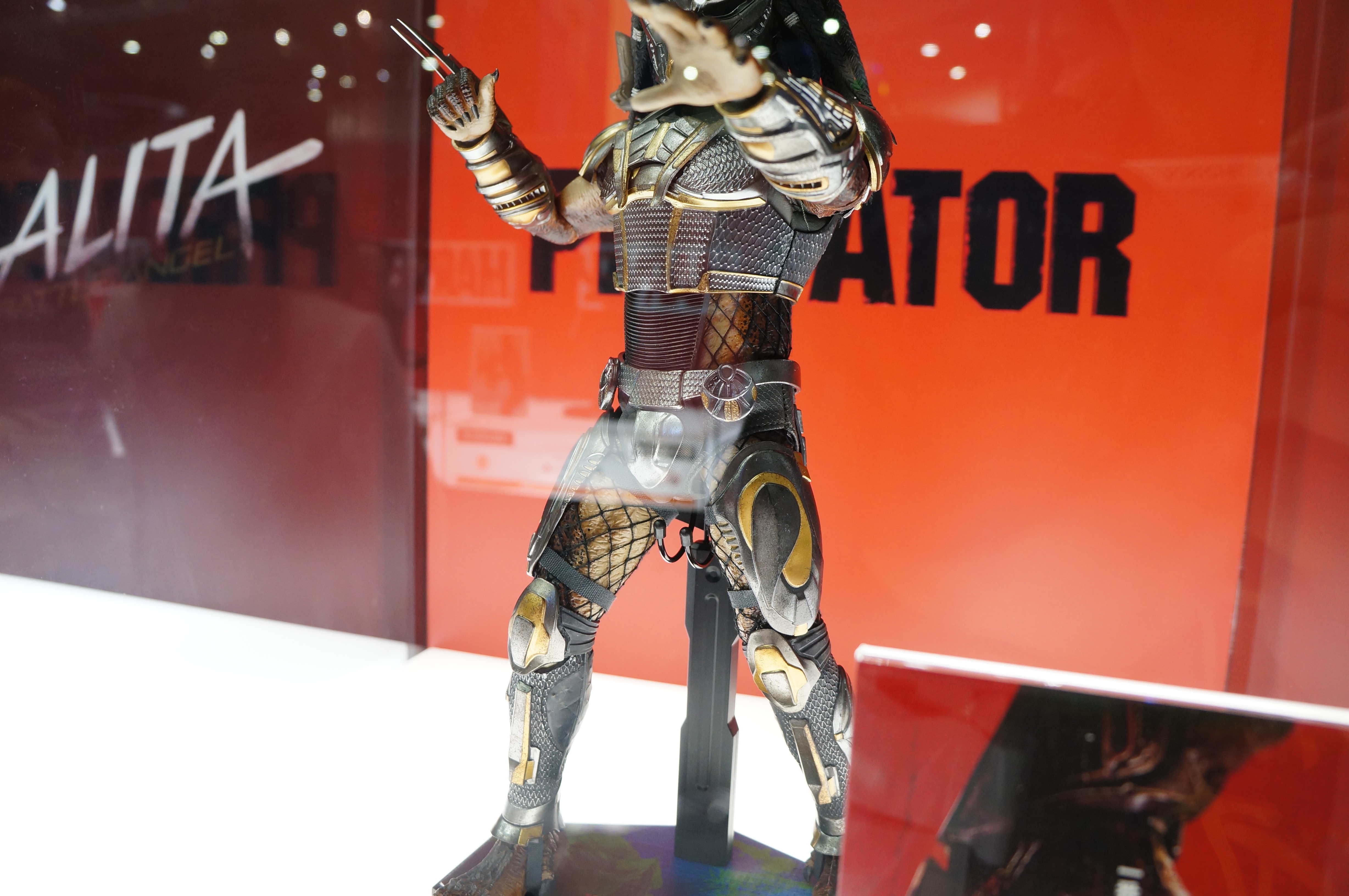 東京コミコン18展示 ホットトイズ ザ プレデター かんなり