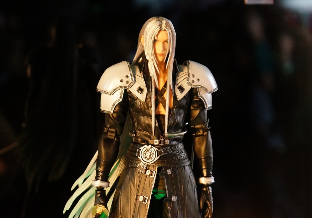 ファイナルファンタジー VII リメイク PLAY ARTS改 セフィロス