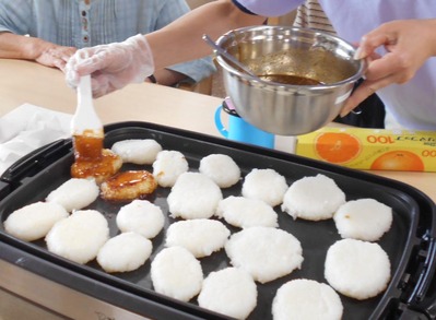 焼き目をつけます