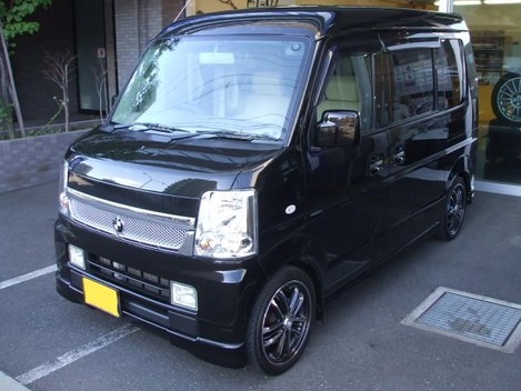エブリー