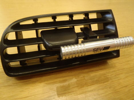 5e5fbe70-s