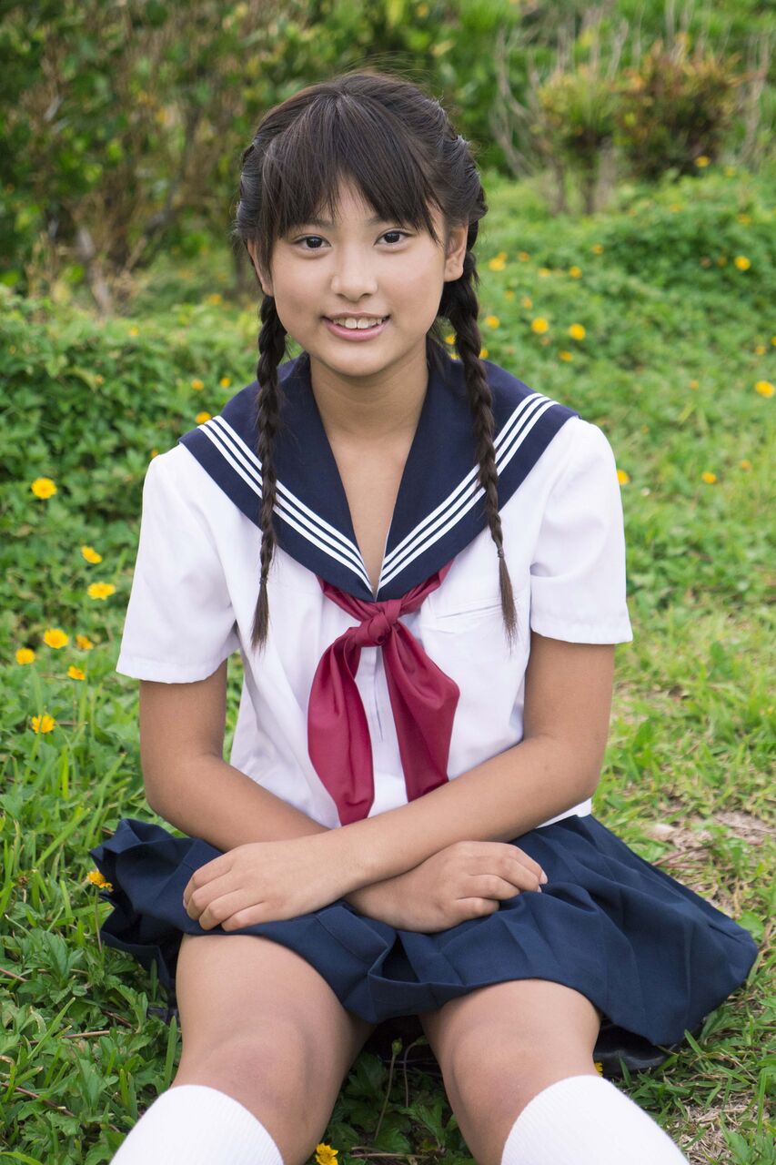 沖田彩花 11 : 美少女アイドル♡ラブ通信