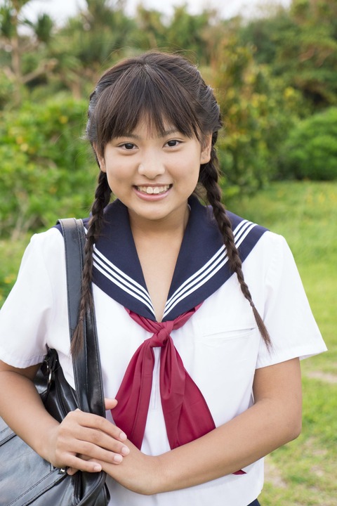 沖田彩花 3 : 美少女アイドル♡ラブ通信