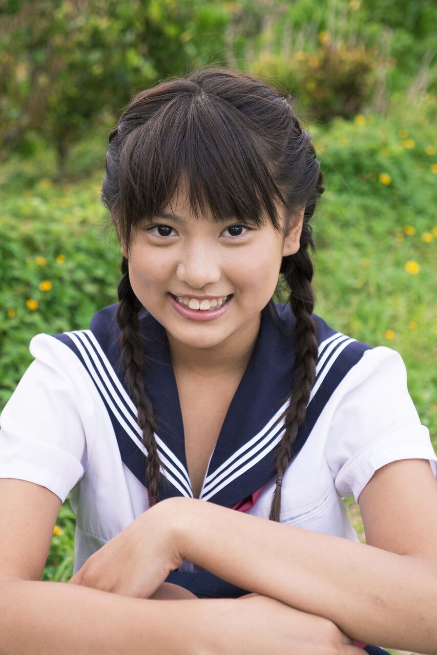 沖田彩花 8 : 美少女アイドル♡ラブ通信
