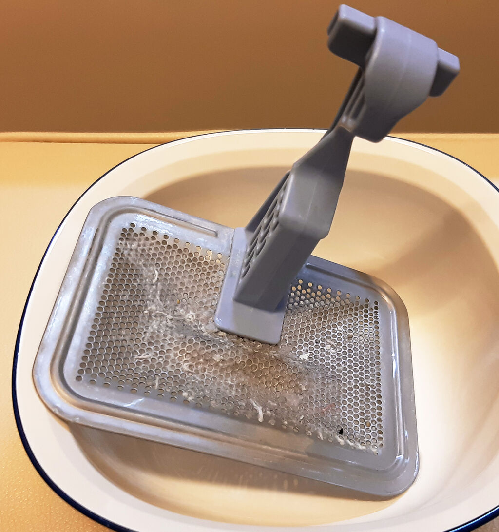 Panasonic - パナソニック食器洗い乾燥機　残さいフィルター　エコナビ　NP-TH1-W パナソニック 食器洗い乾燥機 残さいフィルター、エコナビ NP-TH1-W