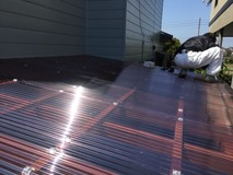 ポリカーボネート波板張り作業