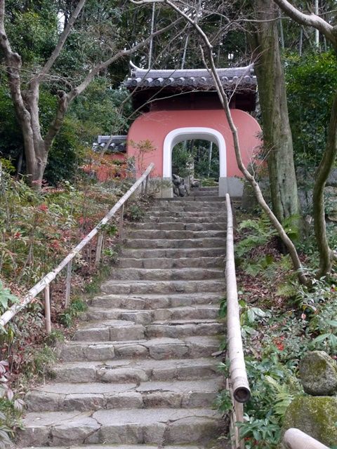 石峰寺五百羅漢入り口