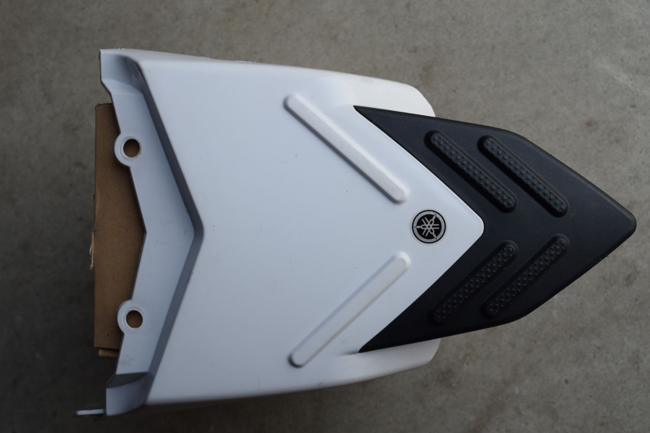 通販割引品 セロー250 リアカウル - vidaclube.com.br