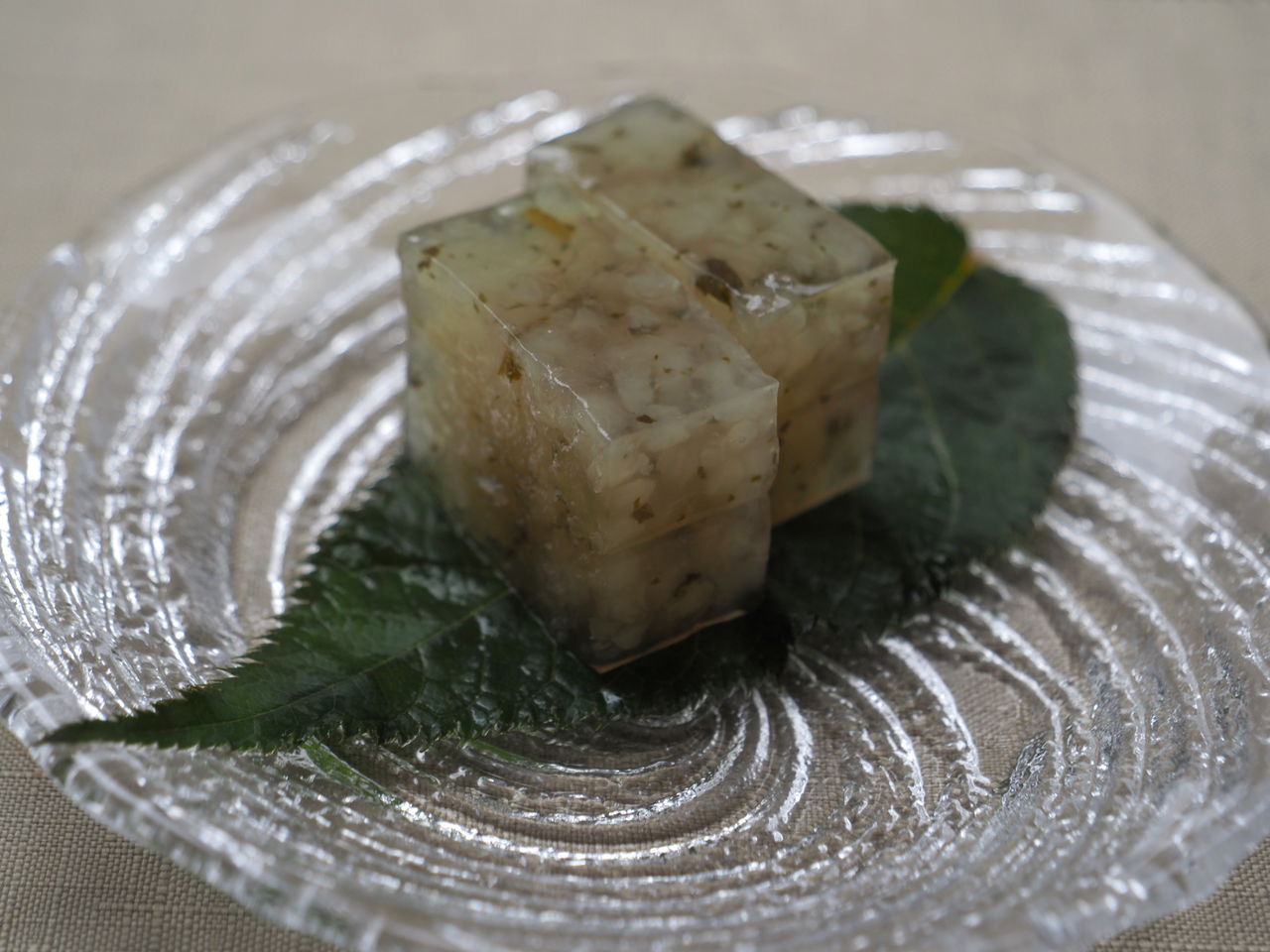 季節限定 桜の道明寺羹 Higashiya 和菓子 季節限定 桜の道明寺羹 Higashiya 和菓子
