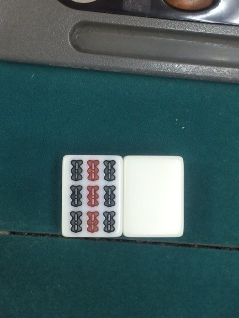 麻雀牌って重さで盲牌できる 福山理子のブログ