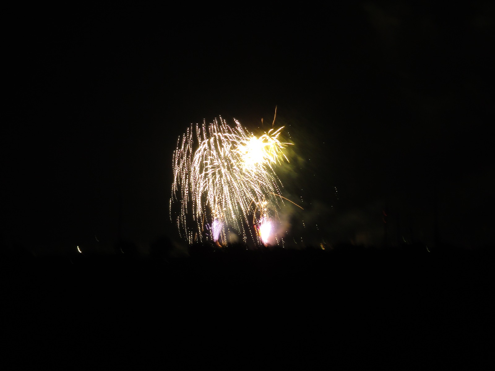 60ca3f52.jpg