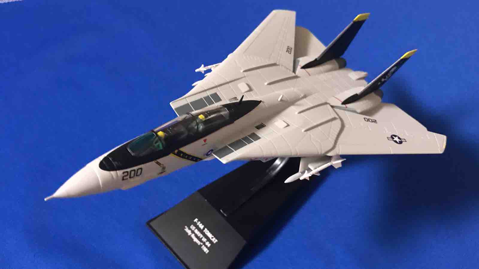 レビュー】滑らかな曲線と直線が美しい F-14A トムキャット