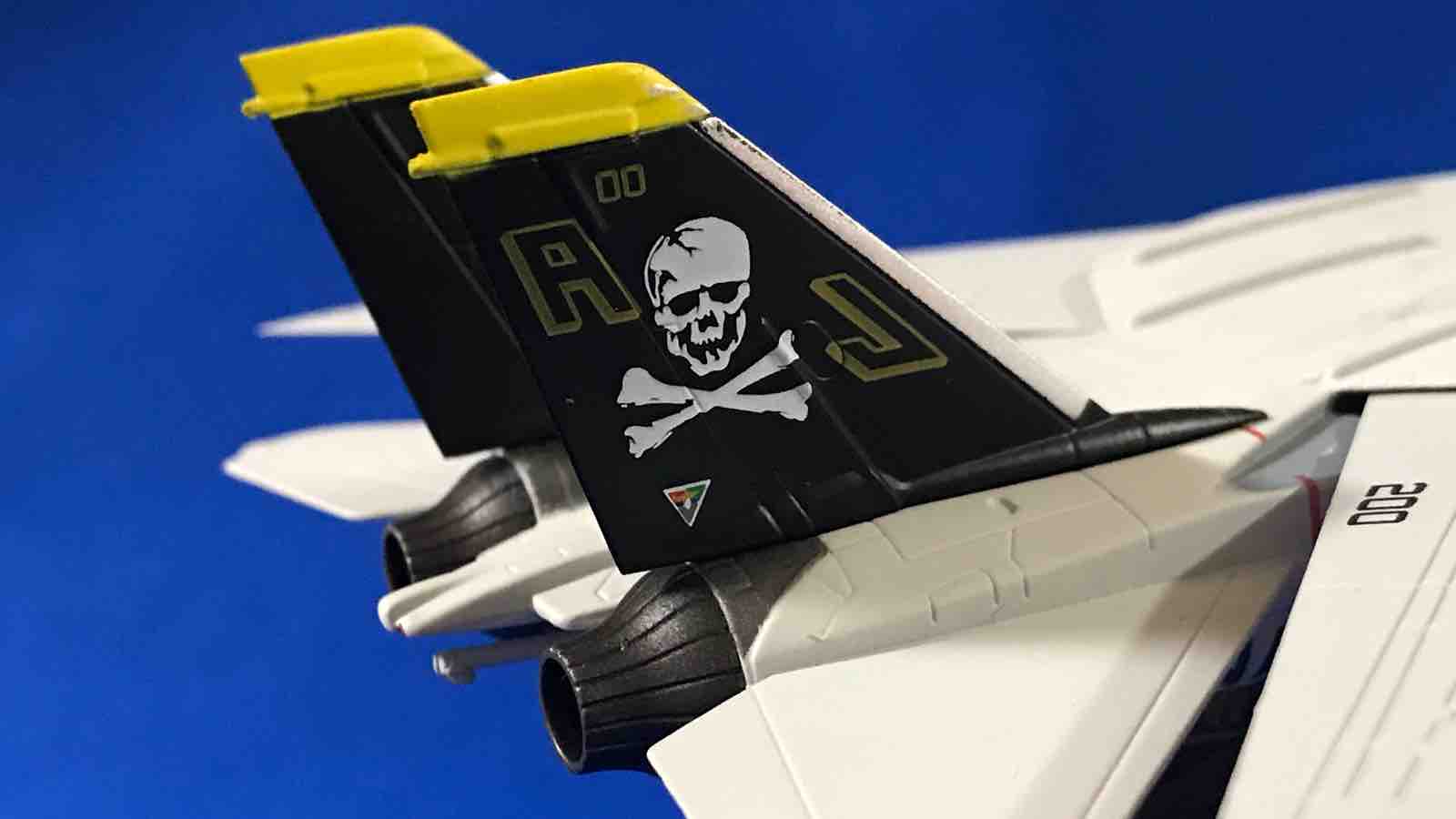 レビュー】滑らかな曲線と直線が美しい F-14A トムキャット ：エア