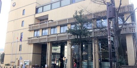 逗子から葉桜団地への市道で斜面崩落 ２５日昼頃 雨の影響か 坊ちゃん葉山2