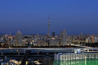 夜明けの東京スカイツリー