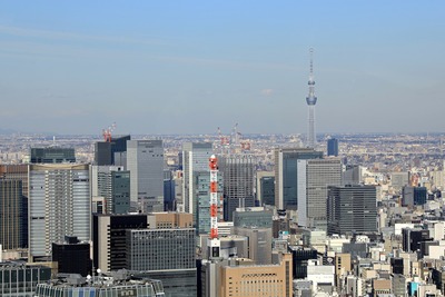 東京タワーから見た東京スカイツリー