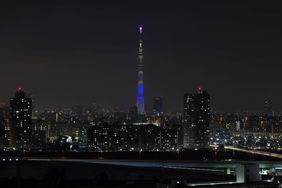 東京スカイツリーの試験点灯