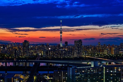 夕暮れの東京スカイツリー