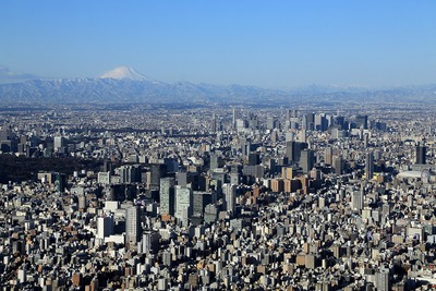 東京スカイツリーから見た秋葉原・富士山方面の眺め