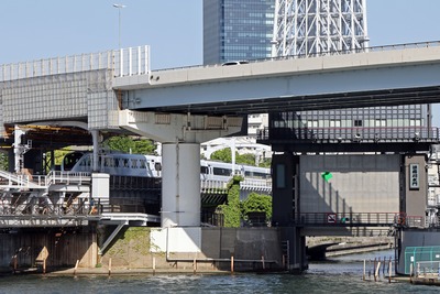 スペーシア Xと東京スカイツリー