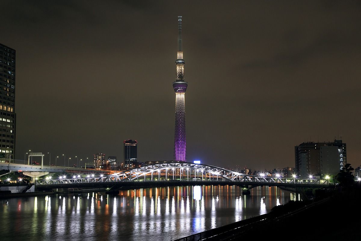 雅 にライトアップされた 東京スカイツリー を南千住から 12年6月15日 東京スカイツリー定点観測所 雅 にライトアップされた 東京スカイツリー を南千住から 12年6月15日 東京スカイツリー定点観測所