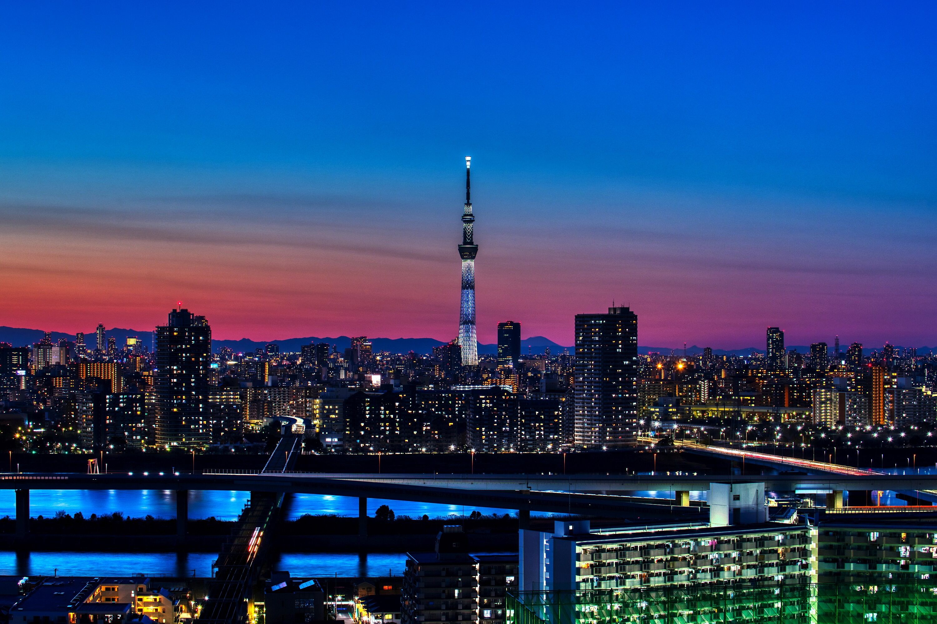 トワイライトタイムの東京スカイツリー 年2月11日 東京スカイツリー定点観測所