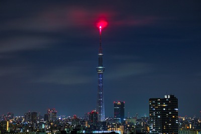 東京スカイツリー ルビーレッド