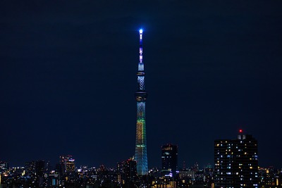 東京スカイツリー 試験点灯