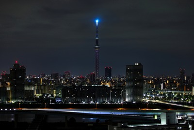 深夜の誕生石ライティング「ダイヤモンド」クリスタル