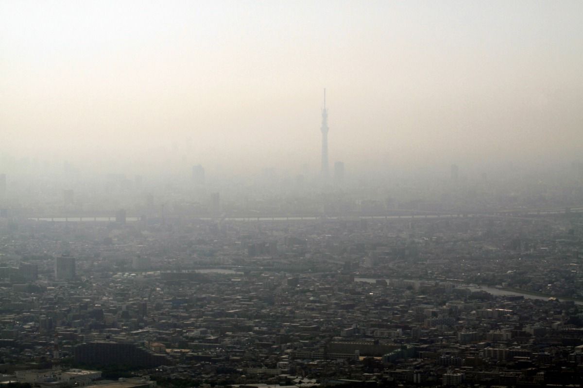 11年5月21日 ヘリコプターから東京スカイツリーの空撮 東京スカイツリー定点観測所