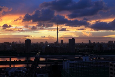 夕焼けと東京スカイツリー