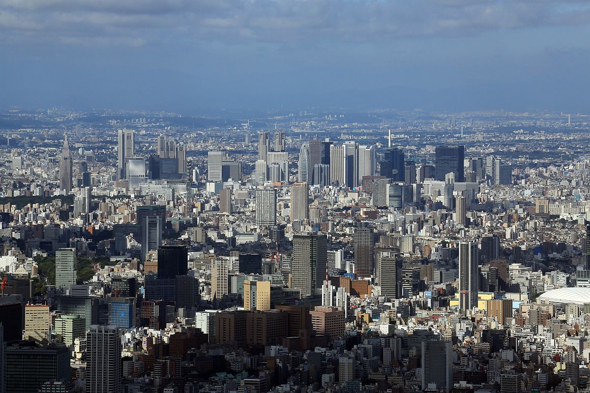 東京スカイツリーの天望回廊から見た府中と八王子 12年8月22日 東京スカイツリー定点観測所