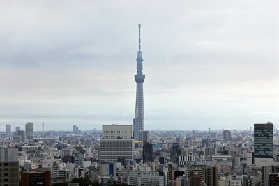 文京シビックセンターから見た東京スカイツリー