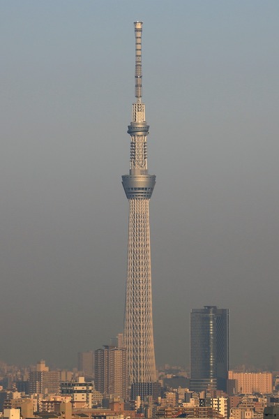 東京スカイツリーの高光度航空障害灯