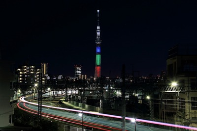 東京スカイツリー「光の3原色」