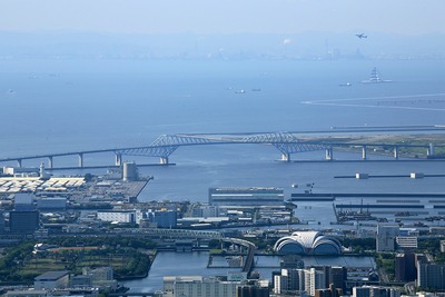 東京スカイツリーから見た東京ゲートブリッジ