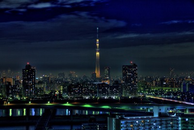雨上がりの東京スカイツリー夜景「雅」