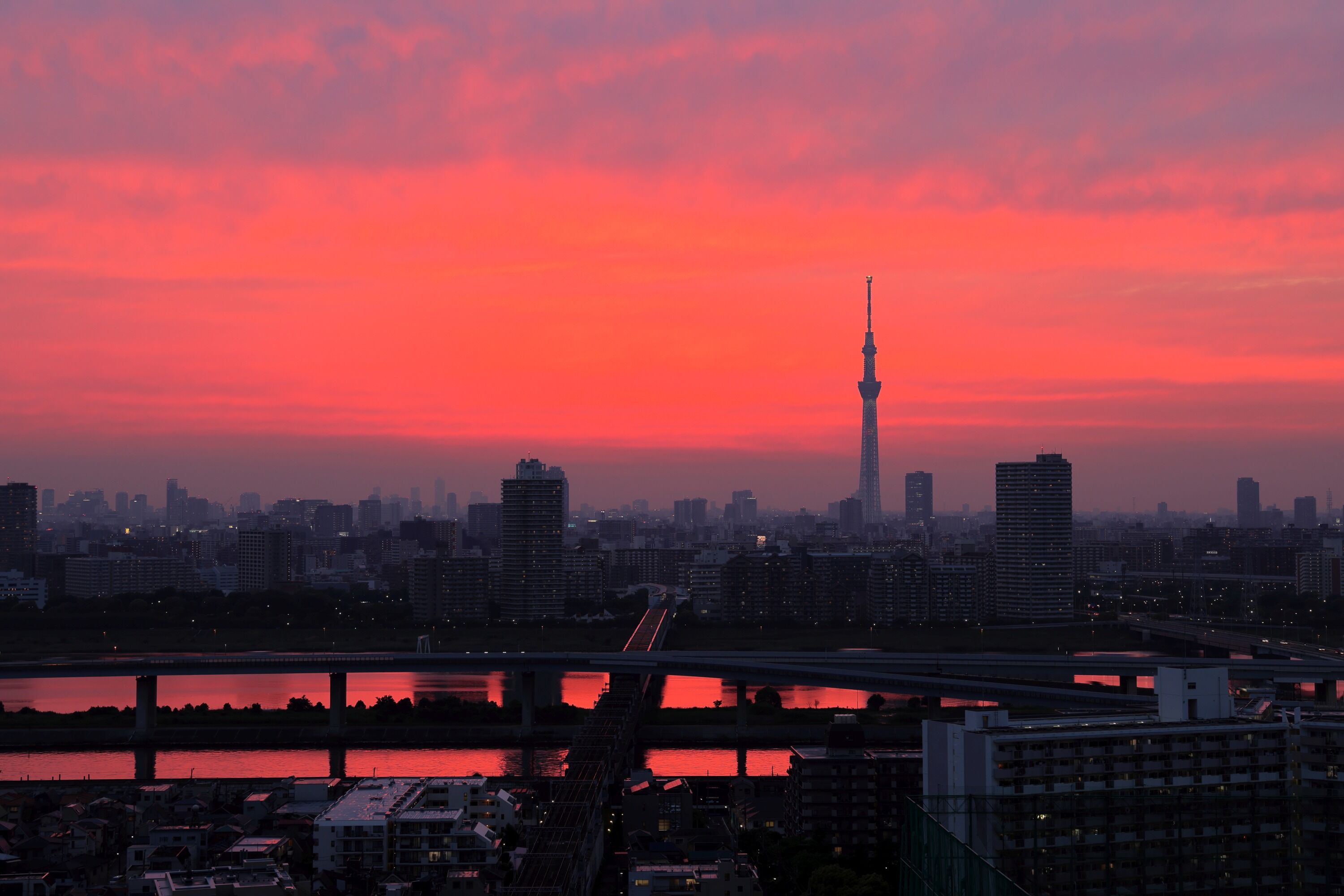 夕焼けと東京スカイツリー 22年5月17日 東京スカイツリー定点観測所