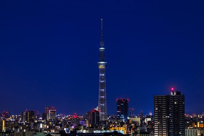 深夜の東京スカイツリー