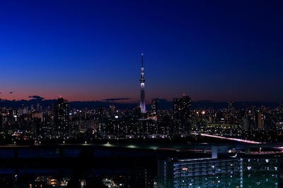 トワイライトタイムの東京スカイツリー