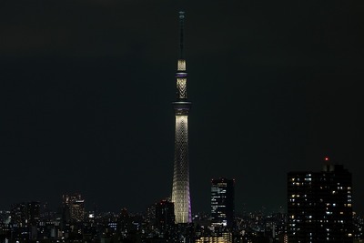 東京スカイツリー開業2周年記念特別ライティング『雅』