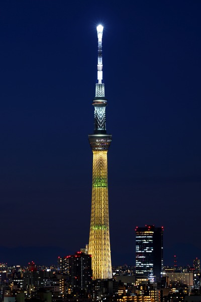 「金メダル」をイメージした特別ライティング