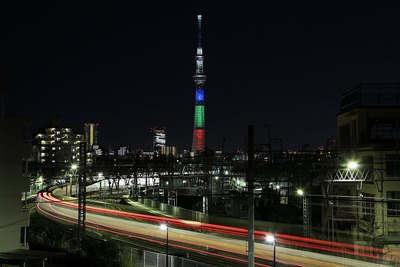 東京スカイツリー「光の3原色」