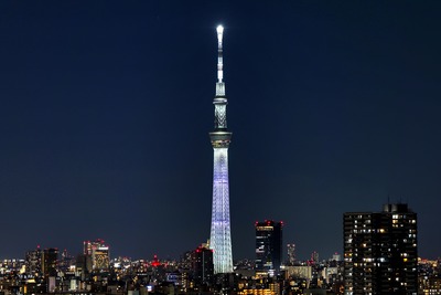 東京スカイツリー 白色のライティング