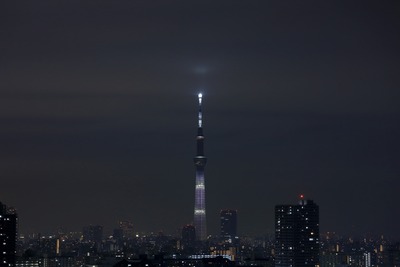 東京スカイツリーの試験点灯